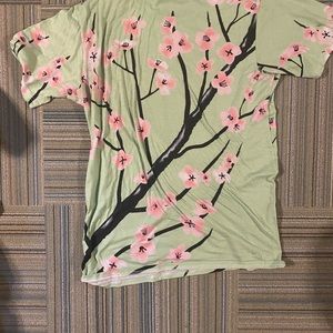 Vapor95 full bloom T -Shirt size L